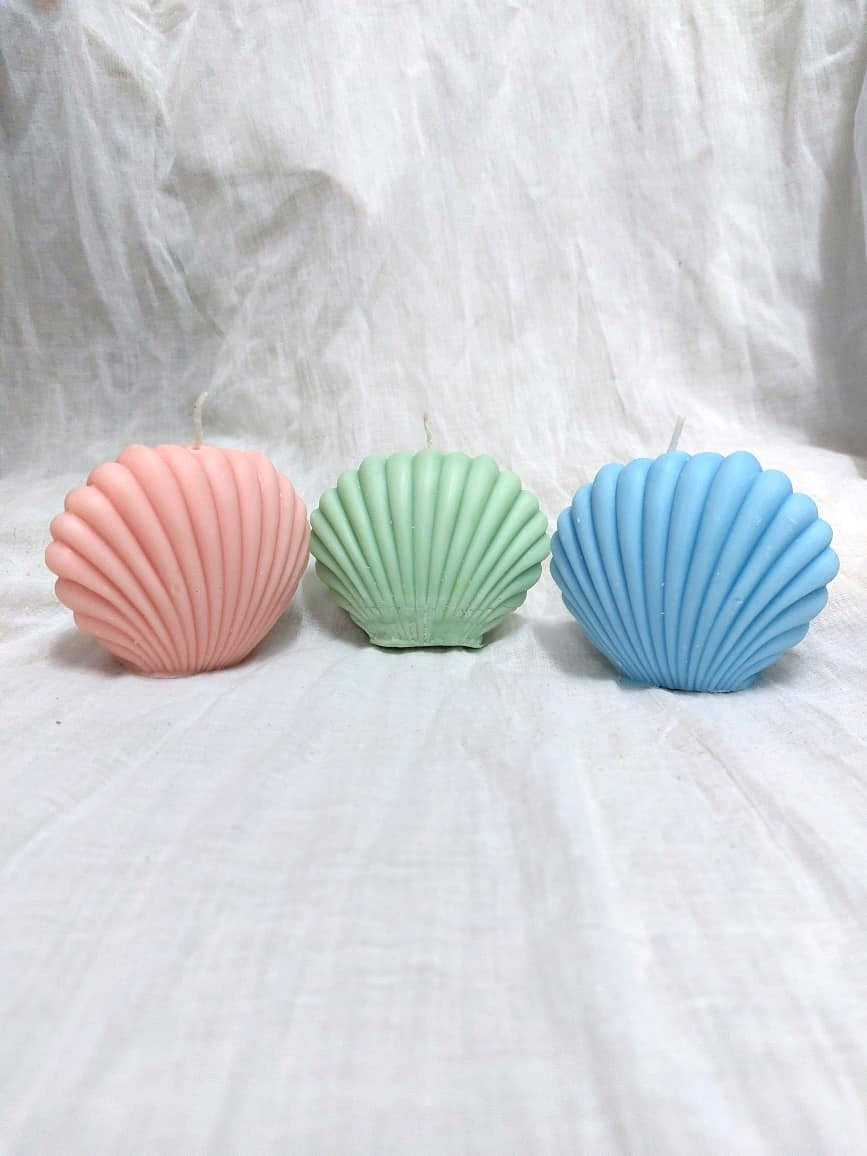 Decorative Hand Made Candle- Shell Shape