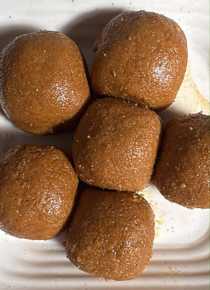  Besan Laddoo