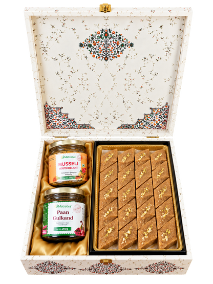 Suvarn Luxury Gift Box by Matratva